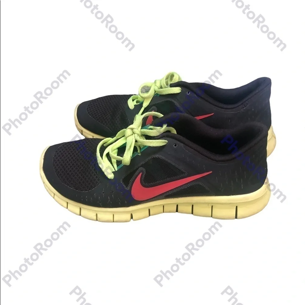 NIKE GIRLS FREE RUN 3 SNEAKERS